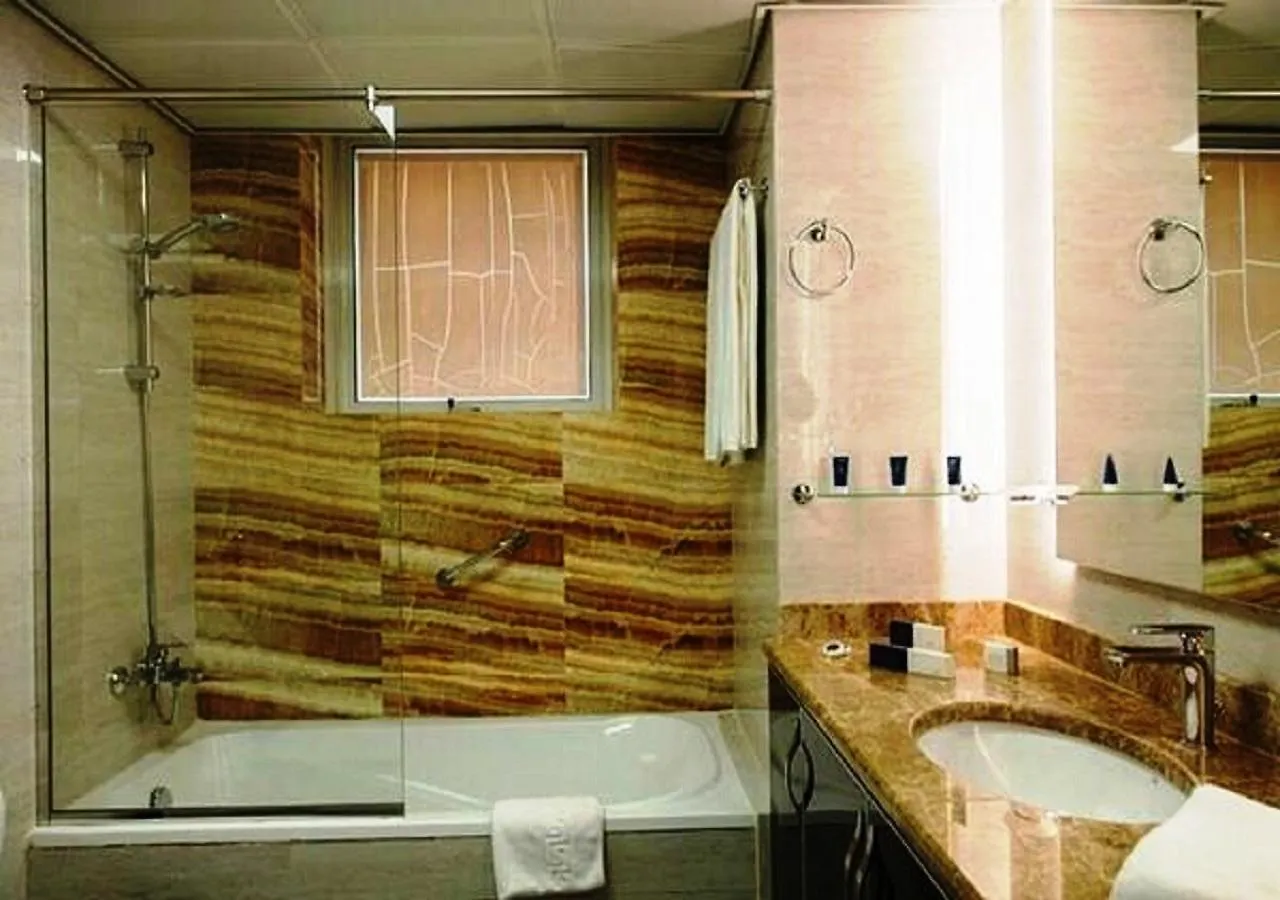 Al Faris 1 Hotel Apartments Dubai 0*,